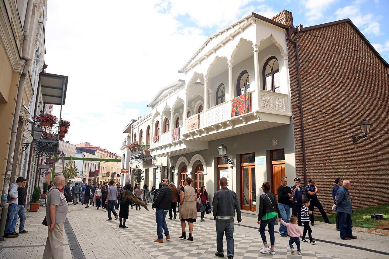 Luxury Apartments On Central Avenue Tbilisi Exterior foto